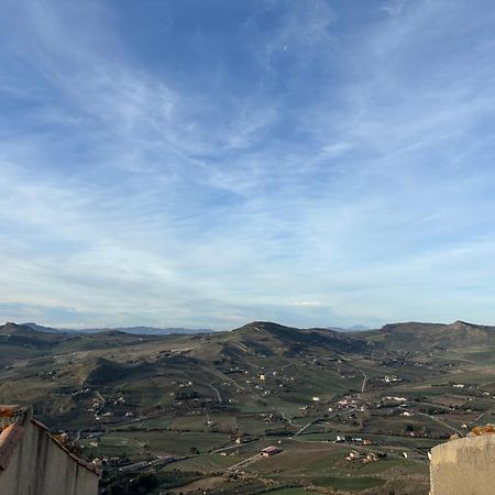 A-Muri Gangi Buitenkant foto